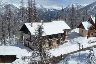 Image de Location 8 personnes dans chalet, dans la station de Risoul
