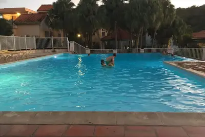 Image de Bel appartement 2 chambres / 2 Sdb en résidence avec piscine et jardins