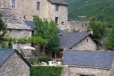 Image de Maison de charme a Cantobre, Nant Aveyron