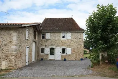 Image de Ferme restaurée à 6kms de Salies de Bearn