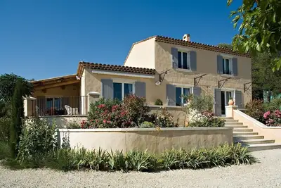 Image de maison provencale demeure de qualite