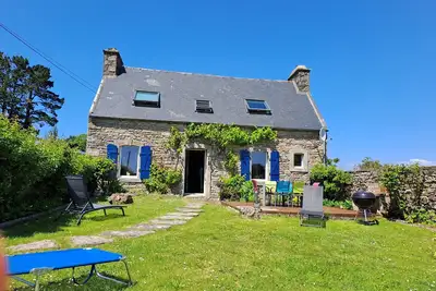 Image de Longere Bretonne Entre Mer Et Campagne