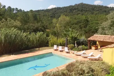 Image de Magnifique Villa de 450 m² au calme avec grande piscine