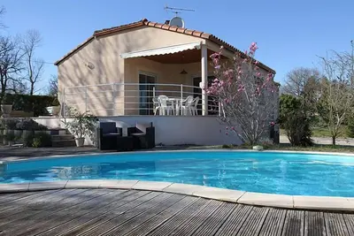 Image de Gite Proche Cahors Avec Piscine Privee Et CHAUFFÉE