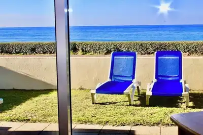 Image de Front de Mer, Magnifique Vue sur Mer 180°, Grand Standing, Jardin, Parking Privé