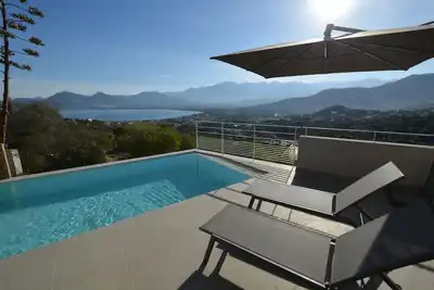 Image de Calvi, Magnifique Villa Contemporaine Vue Mer Avec Piscine Chauffee