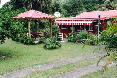 Image de Ti Coco - Domaine ' La Vallée ' Location de bungalows/villa