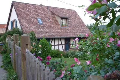 Image de Charmante maison style colombage, beau Jardin à l'anglaise Près Saverne