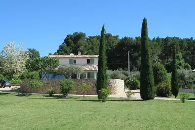 Image de Villa 5 chambres avec piscine et pool house, aire de jeux dans un grand parc