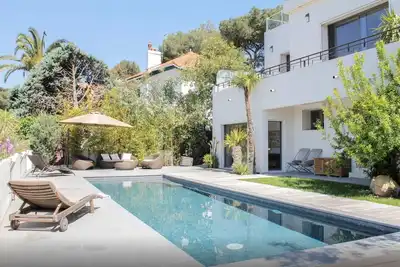 Image de Cassis Villa Moderne, Vue Mer, Piscine chauffée, 800m village et plage, Provence