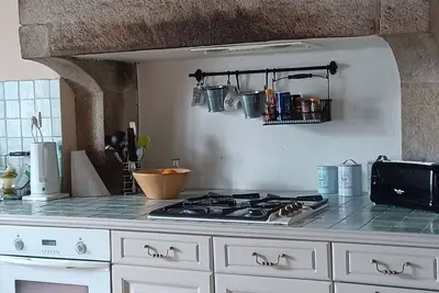 Maison Ancienne Sur La CÔTE De Granit Rose