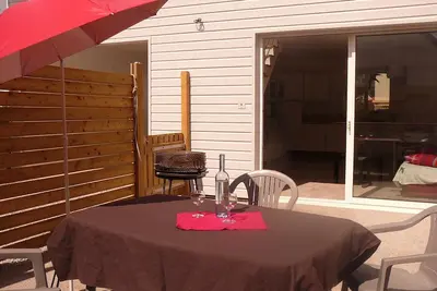 Image de Maison individuelle avec terrasse plein sud, proche des plages et des commerces