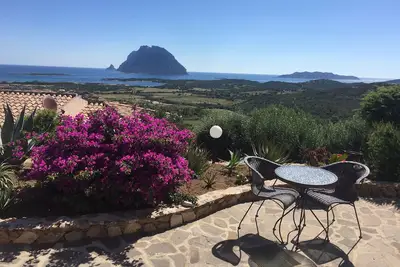 Image de Dernière semaine à 1000 eur 5 au 12-7 Rez de jardin avec grands espaces sur mer