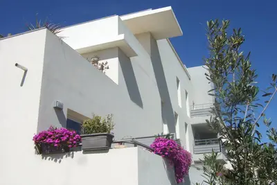 Image de A Sète quartier Villeroy Bord de mer 100 m plage du Lido T2 54 m² climatisé