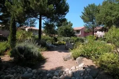 Image de Vacances en famille au calme à 250 m de la superbe plage de st cyprien (Lecci)