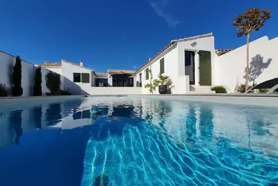 Image de Très belle villa Ile de Ré - piscine chauffée