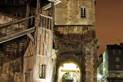 Image de O Nest of Arthur - Charming duplex of 35m ² in the heart of Honfleur