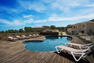 Image de Villa de standing tout confort à Calvi