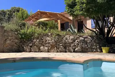 Image de Propriete De Charme Dans Havre De Paix - Piscine Privee