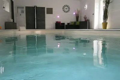 Image de Gîte 3 personnes avec piscine intérieure chauffée toute l'année à 28°