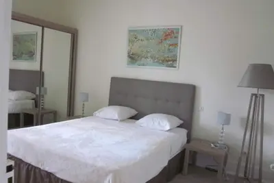 Image de \"Côté jardin\", appart 2 à 4 pers avec jardin _ wifi gratuit