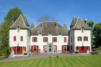 Image de Chateau Massif du Sancy, Chambre d'hôtes, Gite, piscine, parc