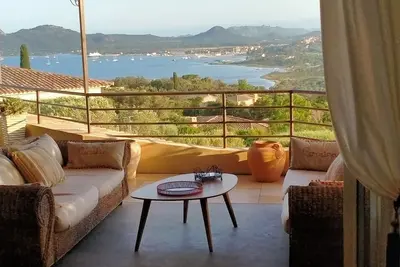 Image de Marina di Fiori 10 pers, belle  vue mer, plage à pied, clim intégrale. piscine