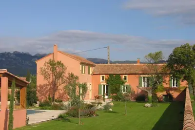 Image de Charmant mas avec piscine sur 3800m², Mont Ventoux et Dentelles de Montmirail