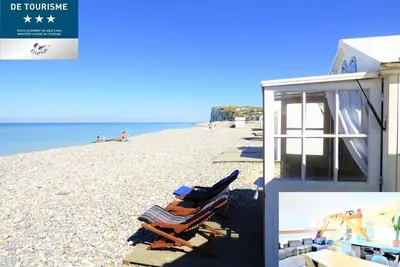 Image de 50 à 150m2 à 30m de la mer + Cabine Plage+30 Activites! Label \"gd site de fra