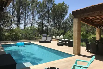 Image de Villa climatisée - A pied du centre-ville d'Aix - 10 pers. - Piscine chauffée