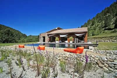 Image de Quiétude et Sérénité au coeur de la Provence