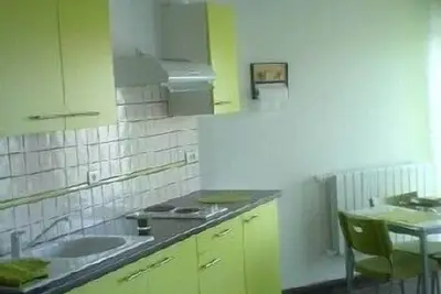 Image de Agréable appartement avec cour et\n climatisation