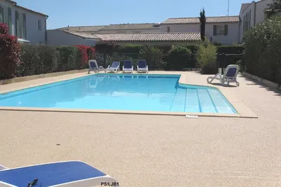 La Jolie Brise Appartement Avec Terrasse Piscine Chauffee Parking Wifi
