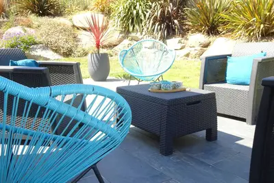 Image de Bord De Mer, La Plage De Sable Fin  A Pieds (80m)