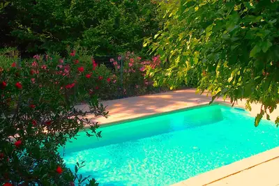 Image de Dans un cadre privilégié, maison indépendante, piscine privée, animaux acceptés
