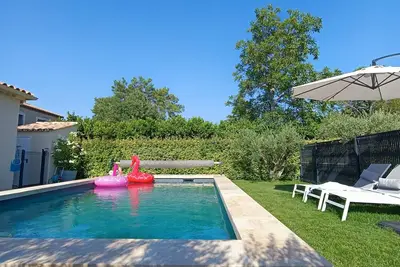 Image de Villa moderne avec Piscine en Provence