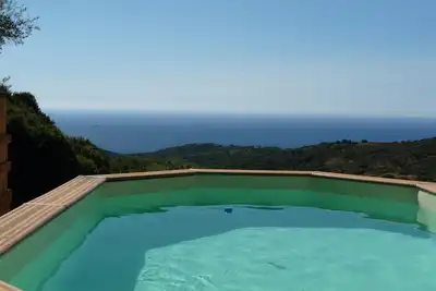 Image de Chalets: vue mer, Plage Ă 6 mn, Piscine hors sol, Villanova, 10 km Ajaccio, Co