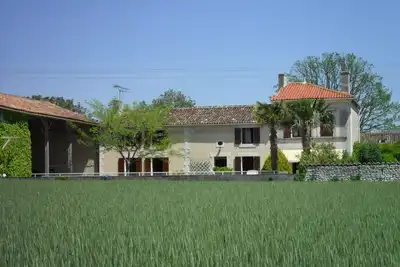 Image de Maison avec piscine au coeur des vignobles de Cognac