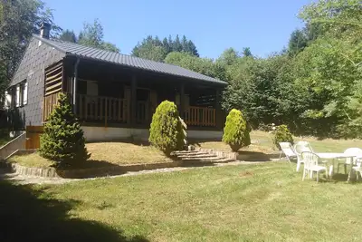 Image de chalet au coeur de la montagne noire