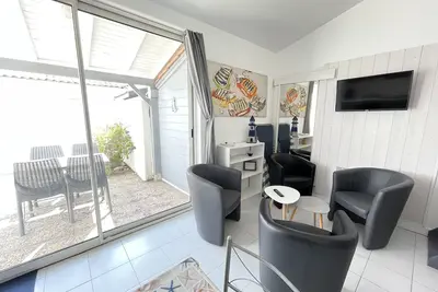Au coeur de La Flotte - Maison 4 personnes- Patio privé - Parking privé