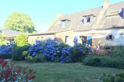 Image de Le charme d'une longère, au coeur du Golfe du Morbihan - borne de recharge