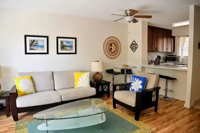 Image de Royal Aloha 2 Bedroom Location de vacances - Sleeps 4. Parking Gratuit! !