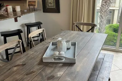 Image de Tarif SPÉCIAL Automne-Détendez-vous dans un condo confortable et magnifique près de la piscine, de la plage et des restaurants