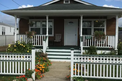 Image de N'obtenez pas de chambre…. Obtenez une maison! la maison intime