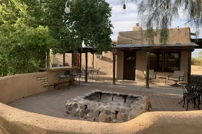 Image de Ranch maison sur 5 acres, famille et animaux domestiques, totalement privé