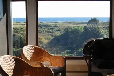 Image de Vues sur l'océan: chaque chambre - Promenade à Ocean Beach, Dog Friendly