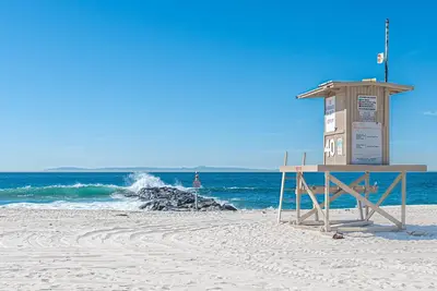 Mise à jour de la destination de vacances à la plage (unité à l'étage)