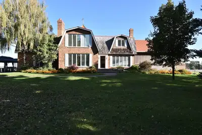 Image de Spacieuse maison de campagne - Idéal pour les grandes réunions - 1 heure au sud de Yellowstone