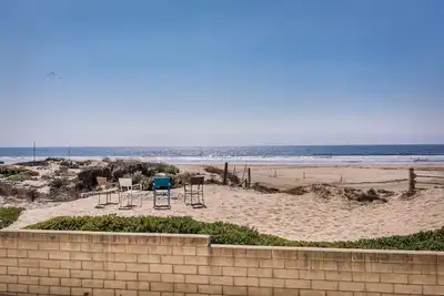 Image de Condo de luxe face à la plage