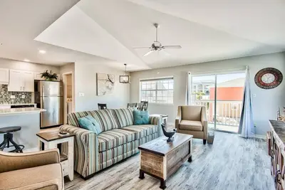 Image de Geaux Boating Holiday Isle Condo 2b\/2b w\/use of Boat Slip-Snowbirds Welcome! !